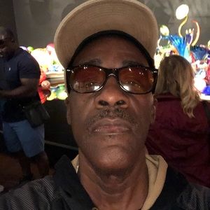 Meet your Posher, Donald